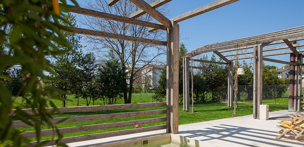 Materiali naturali e sostenibilità ambientale nelle case in legno