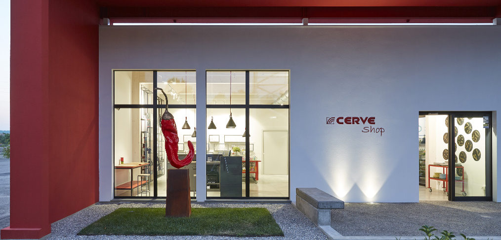 Kager costruisce showroom in legno Parma