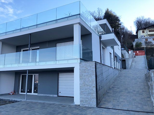 Cantiere costruzione casa in legno prefabbricata Stresa Piemonte