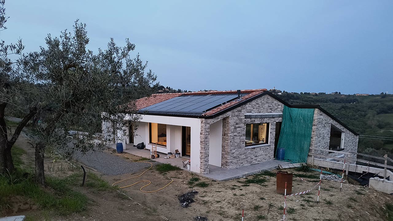 Vista esterni villa legno Kager Firenze