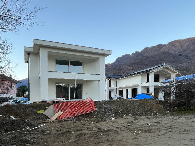 Costruzione casa in legno Mergozzo Verbania Kager Italia